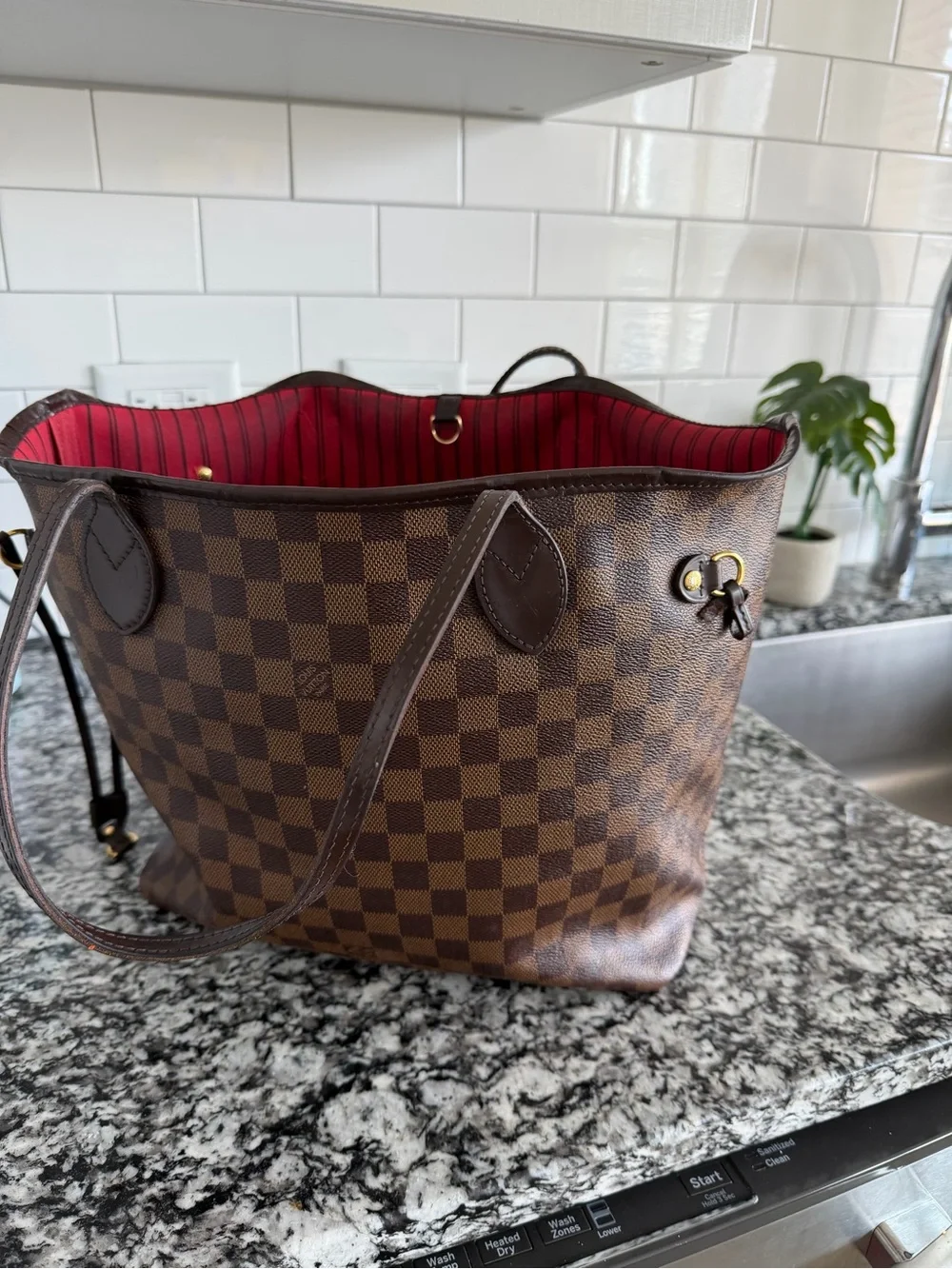 Louis Vuitton Never Full MM